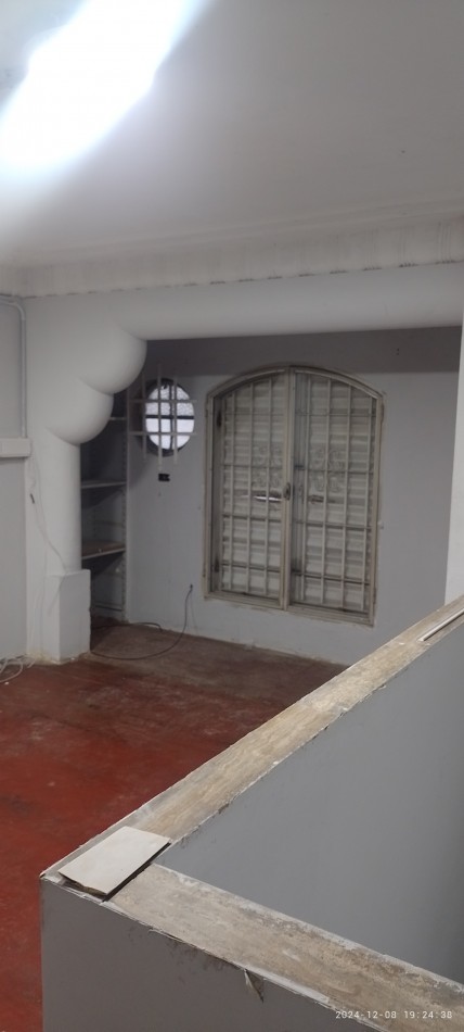 Casa uso comercial 