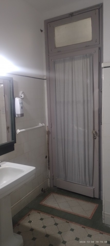 Casa uso comercial 