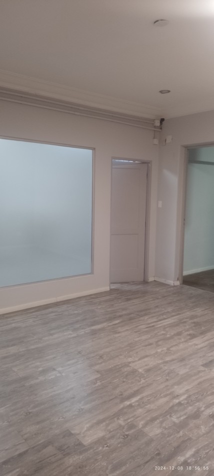 Casa uso comercial 