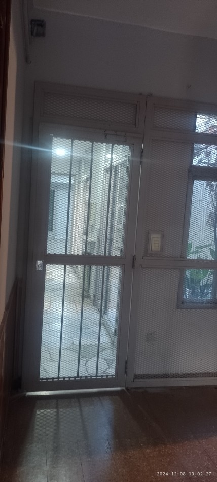 Casa uso comercial 