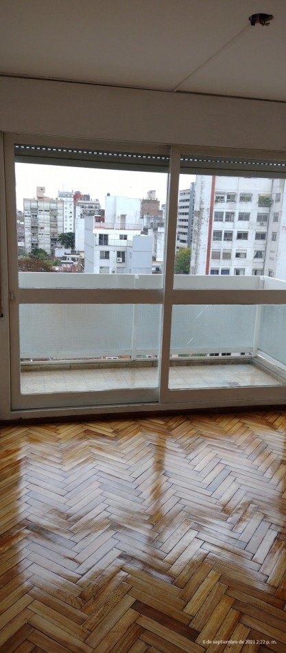 Departamento con cochera 
