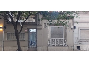 Casa uso comercial 